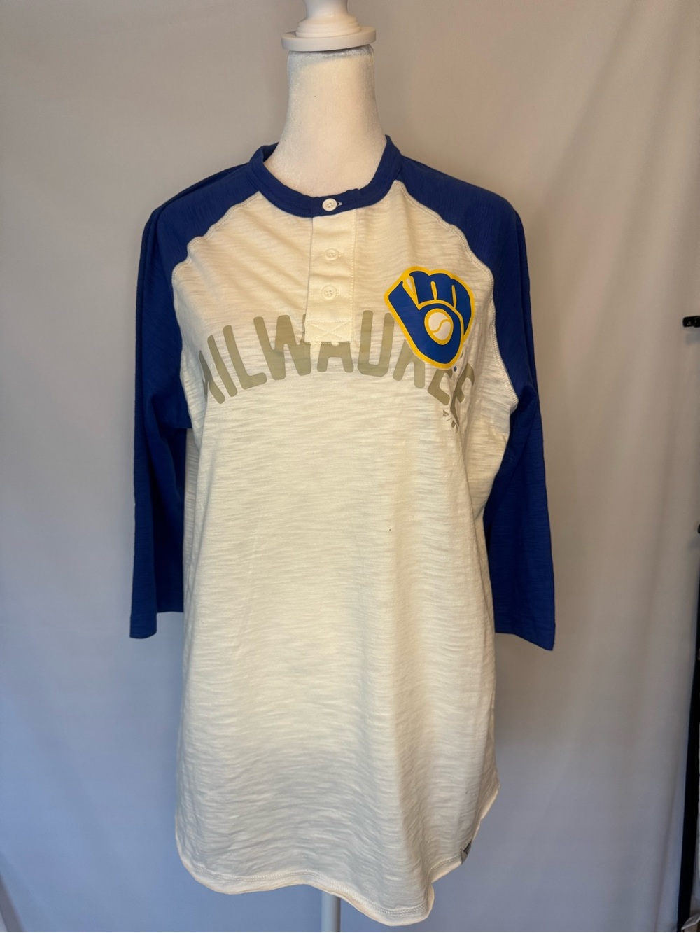 Fanatics Vintage Style White Baseball Tee with Logo,Blue 3/4 sleeves